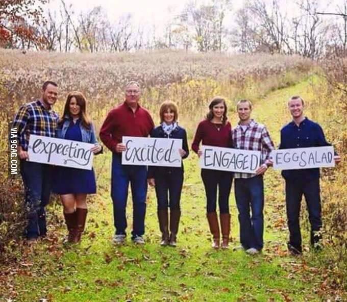 Многие люди увидели себя в рождественской открытке этой семьи и это очень смешно смешная рождественская открытка, смешное рождественское фото, смешные семейные фотографии, смешная фотография Рождество