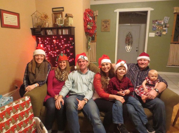 Многие люди увидели себя в рождественской открытке этой семьи и это очень смешно смешная рождественская открытка, смешное рождественское фото, смешные семейные фотографии, смешная фотография Рождество