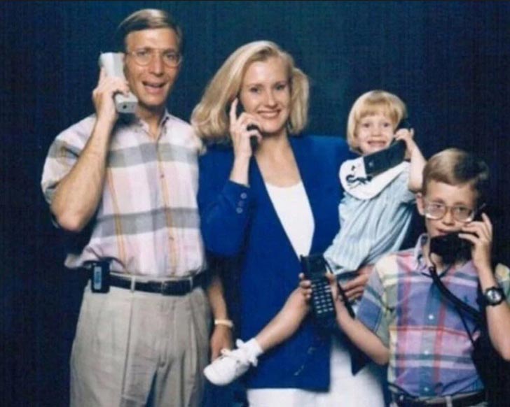 20 странных семейных фотографий, которые вызывают массу вопросов странные семейные фотографии, смешные семейные фотографии