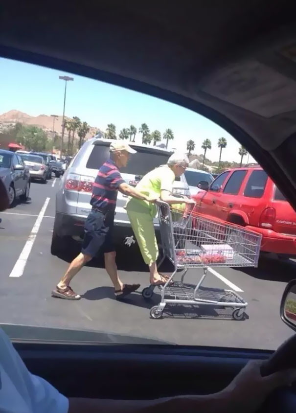 смешные ситуации в супермаркете, странные ситуации в супермаркете 