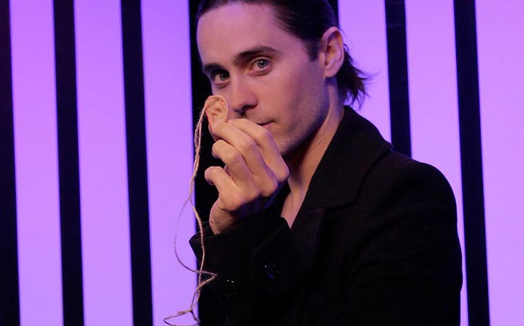 Глюкоза, Рианна и другие звёзды, пострадавшие от своих безумных фанатов звезды ставшие жертвами безумных фанатов, знаменитости пострадавшие от своих фанатов