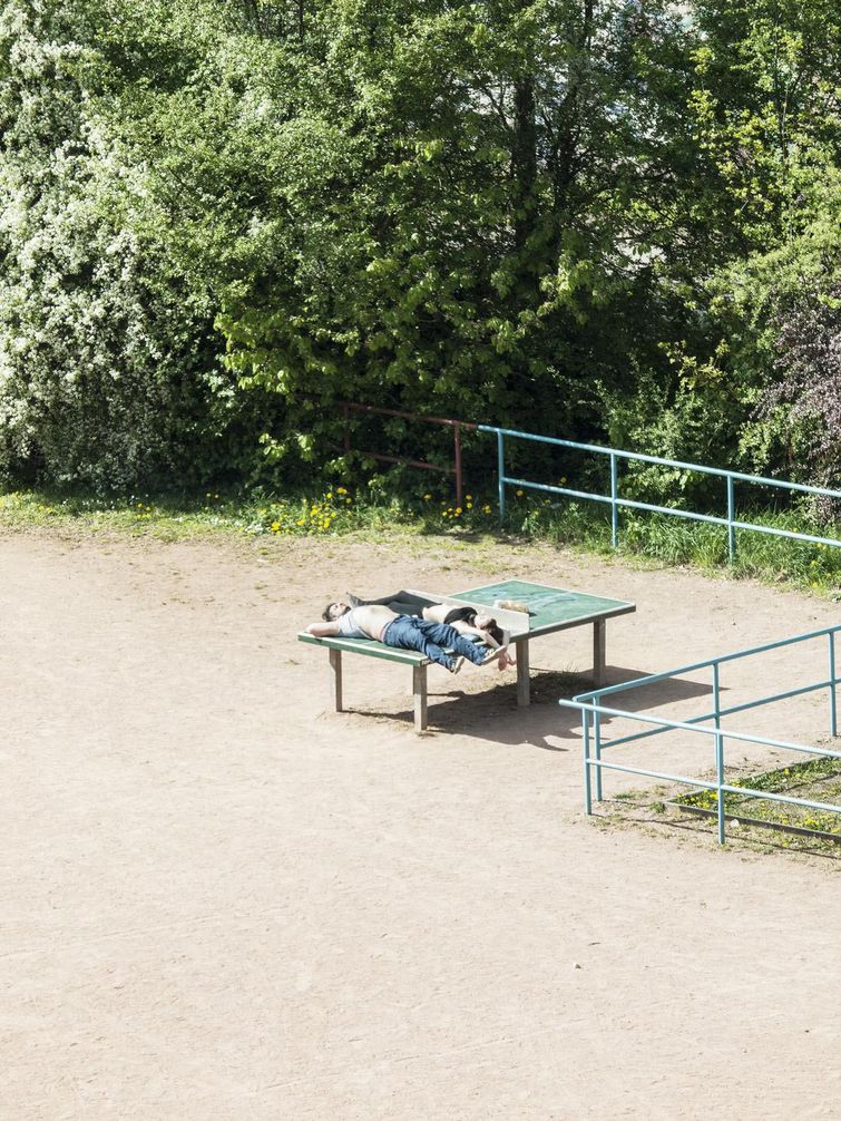 жизнь стола для пинг-понга, жизнь стола для настольного тенниса, 5 лет фотографировал стол для пинг-понга