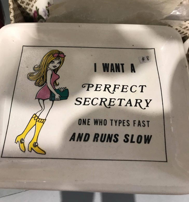 25 жутковатых вещей, найденных на распродажах, от которых мурашки по коже жуткие вещи найденные на распродажах, странные вещи найденные на барахолках