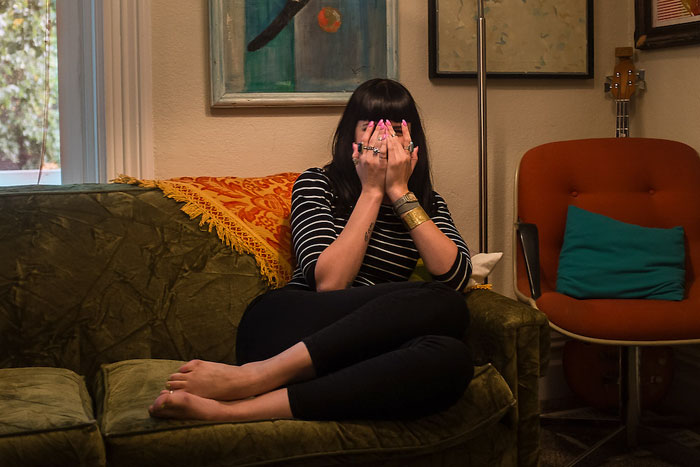 Фотограф стоит голым перед своими моделями, Тревор Кристенсен, Trevor Christensen