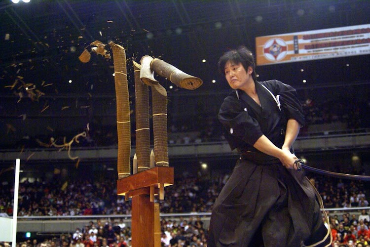 люди со сверхспособностями, реальные люди с нереальным способностями.