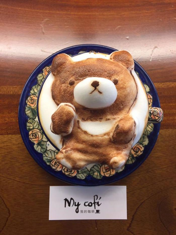 Бариста с Тайваня делает потрясающее 3D-латте, Чанг Куэй-фанг