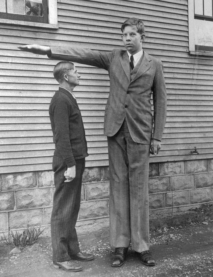 Фото человека ростом 2 метра