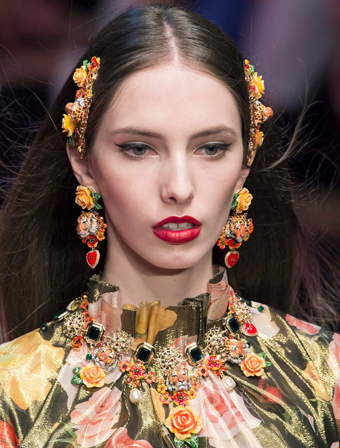 Модные причёски весны-лета 2018, которые помогут быть в тренде Модные причёски весны-лета 2018, модные причёски 2018