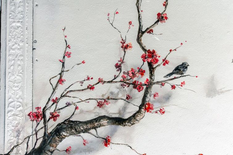 Думаете кто-то просто двигал кирпичи в этой стене? Нет, всё гораздо интереснее дерево из кирпичей, выдвинутые кирпичи, Pejac, оптическая иллюзия