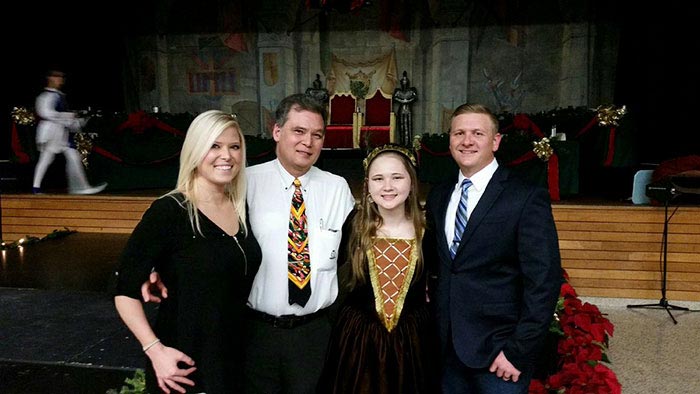 Безработный папа-инвалид удивил свою дочь подарком, Морган Портерфилд