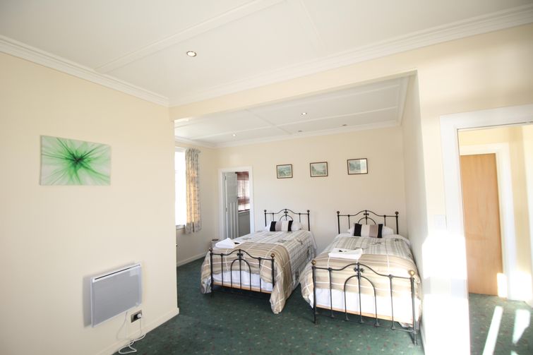 продаётся поселок, продается деревня, деревня на продажу, купить посёлок, купить деревню