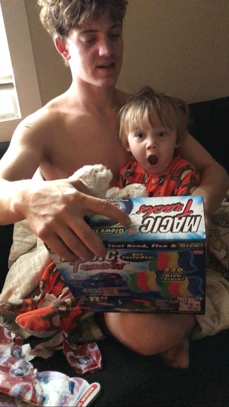 родители подкололи детей, родители разыграли детей, родители прикалываются над детьми, родители шутят над детьми