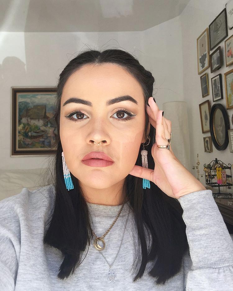 поза мигрени, поза мигрени новый тренд, Нам Во