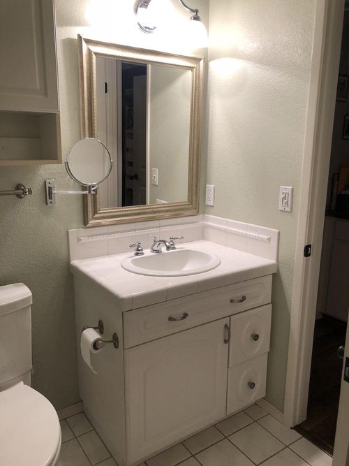 послание от бывших владельцев дома, сообщение от бывших владельцев дома, ремонт в ванной сюрприз