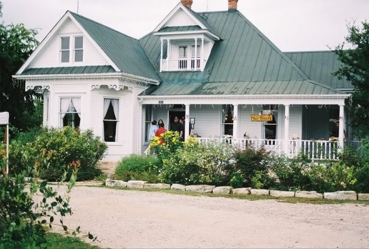 13 реальных мест, где снимали легендарные фильмы ужасов реальные места фильмов ужасов, где снимали фильмы ужасов