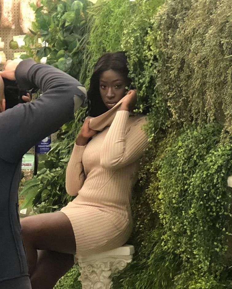 красивые снимки в супермаркете, красивая фотосессия в супермаркете, модели снимаются в супермаркете, фотографии моделей супермаркет