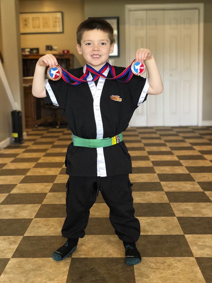 маленький бизнесмен, бизнес у ребёнка, научить ребенка распоряжаться деньгами