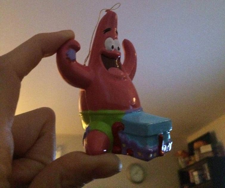 25 самых дурацких ёлочных игрушек, которые одновременно смешат и пугают странные ёлочные игрушки, жуткие ёлочные игрушки, нелепые ёлочные игрушки