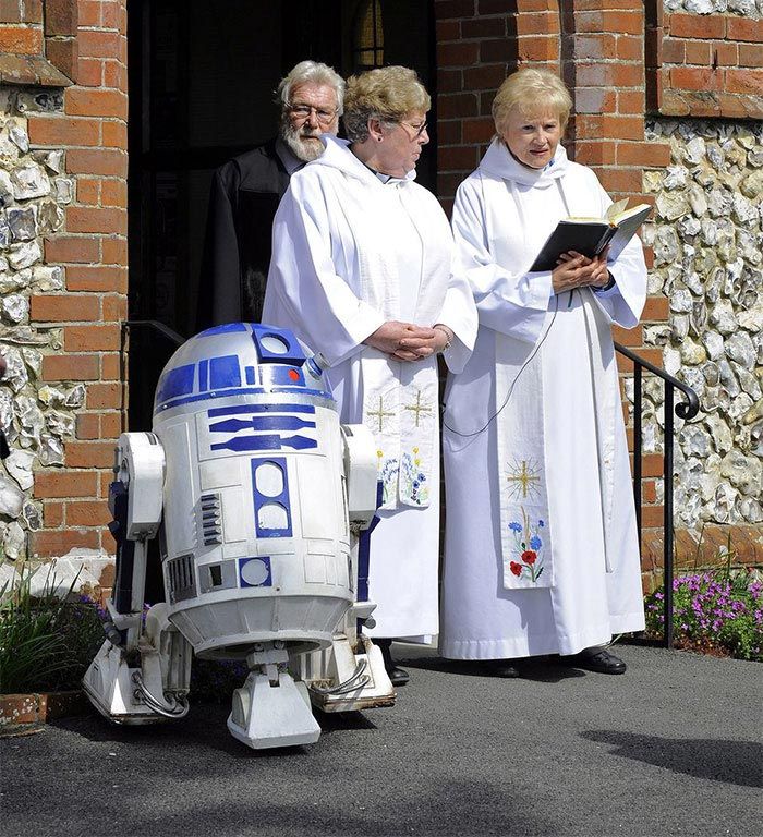 25 раз, когда люди почтили память своих близких самыми трогательными способами трогательный способ почтить память, люди почтили память близких, необычные похороны, случаи на похоронах