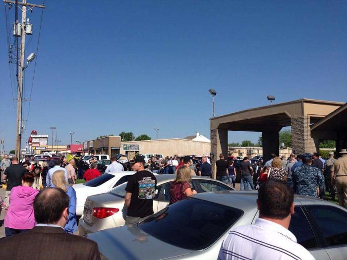 25 раз, когда люди почтили память своих близких самыми трогательными способами трогательный способ почтить память, люди почтили память близких, необычные похороны, случаи на похоронах