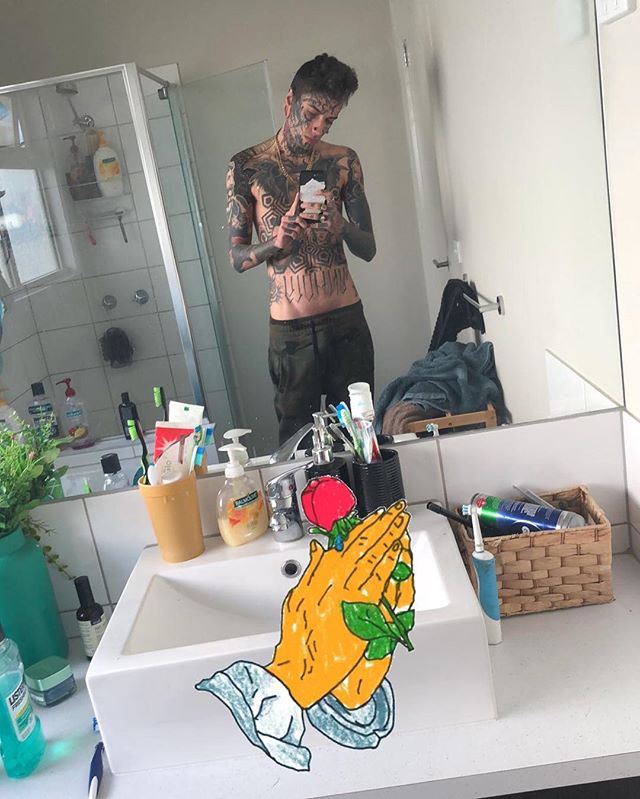 Парень увлёкся татуировками и пирсингом и изменил свою внешность до неузнаваемости, Итан Брамбл, Ethan Bramble