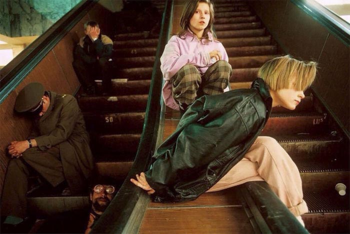 Фотографии России в 90-е, Россия в 90-е, Лиз Сарфати, Lise Sarfati