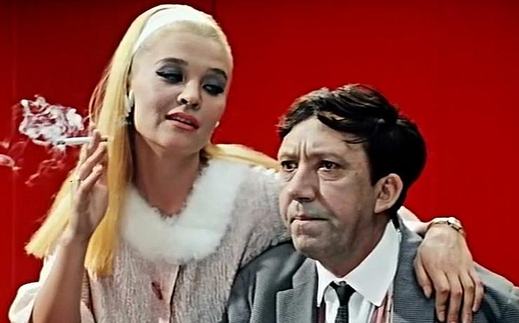 косметика из СССР, чем красились женщины в ссср, чем красились наши мамы