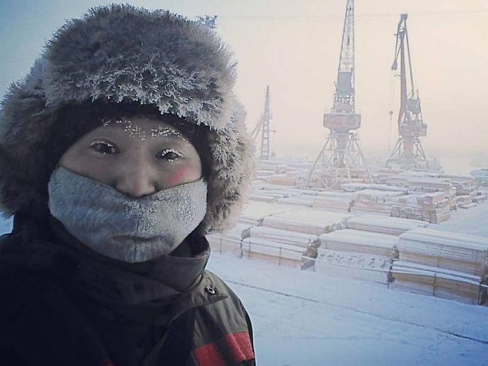 Оймякон, полюс холода, -62 градуса, ресницы во льду, холод в Якутии