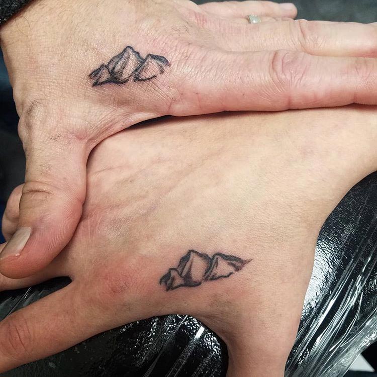 парные татуировки, парные татуировки влюблённых пар, творческие парные татуировки, парные татуировки фото
