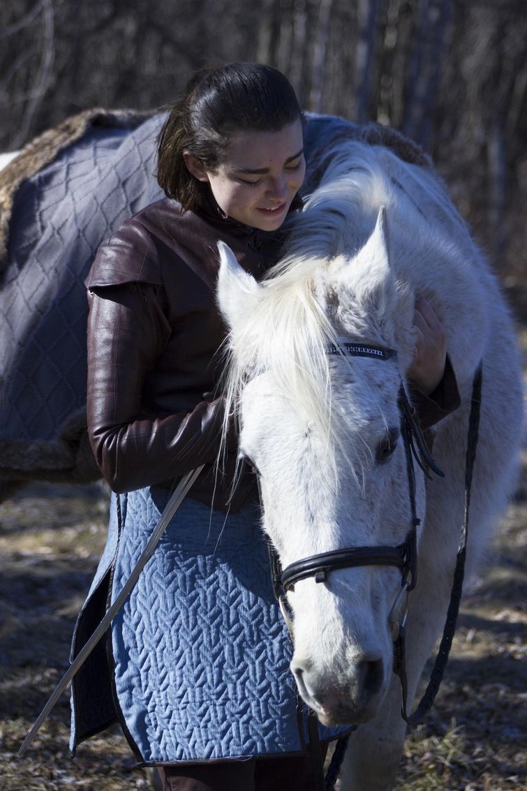 двойник Арьи Старк, девушка похожа на Арью Старк, реальная Арья Старк