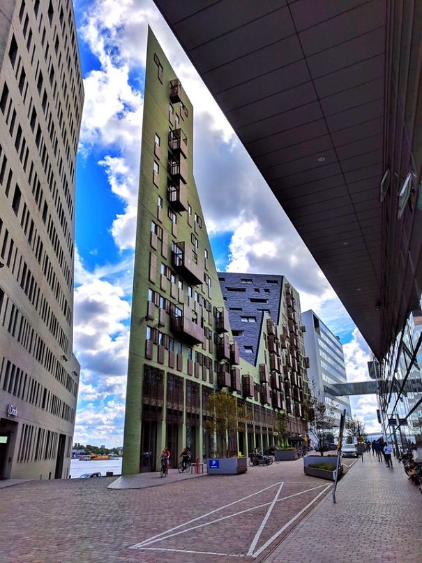 Вам придётся посмотреть дважды на эти фотографии, фотографии на которые нужно посмотреть дважды