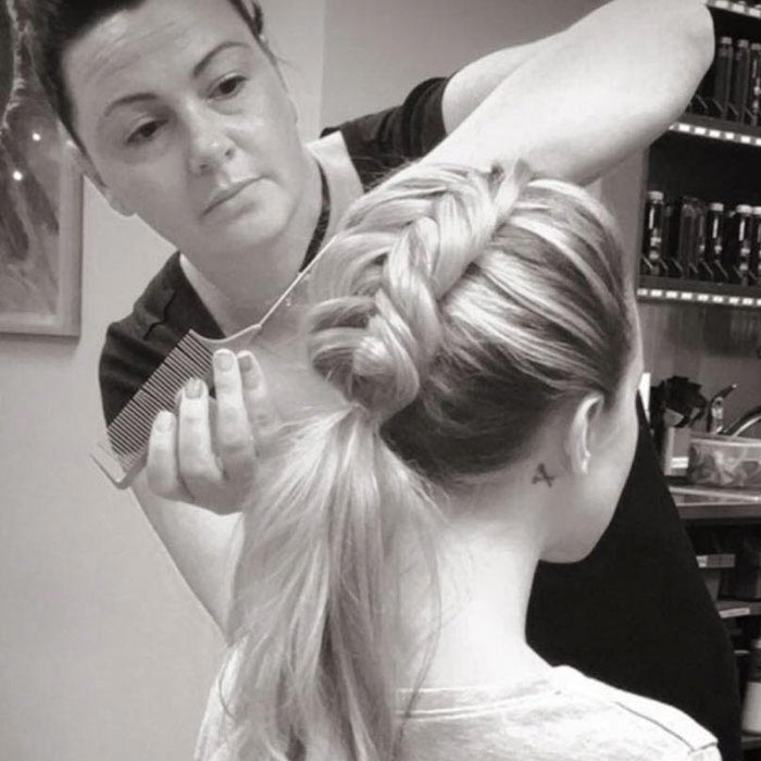 Плетеные розы из волос, косы в виде роз 