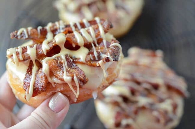 15 сомнительных деликатесов из разных стран мира, которые туристам покажутся странными странные деликатесы, национальные десерты