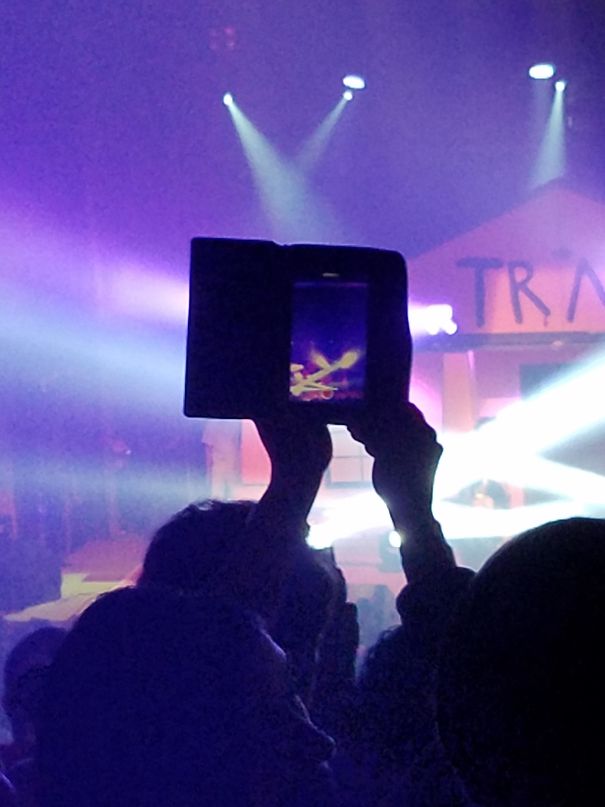 Люди делятся фотографиями раздражающих вещей, и многие из них выведут из себя любого Люди делятся фотографиями раздражающих вещей, раздражающие вещи