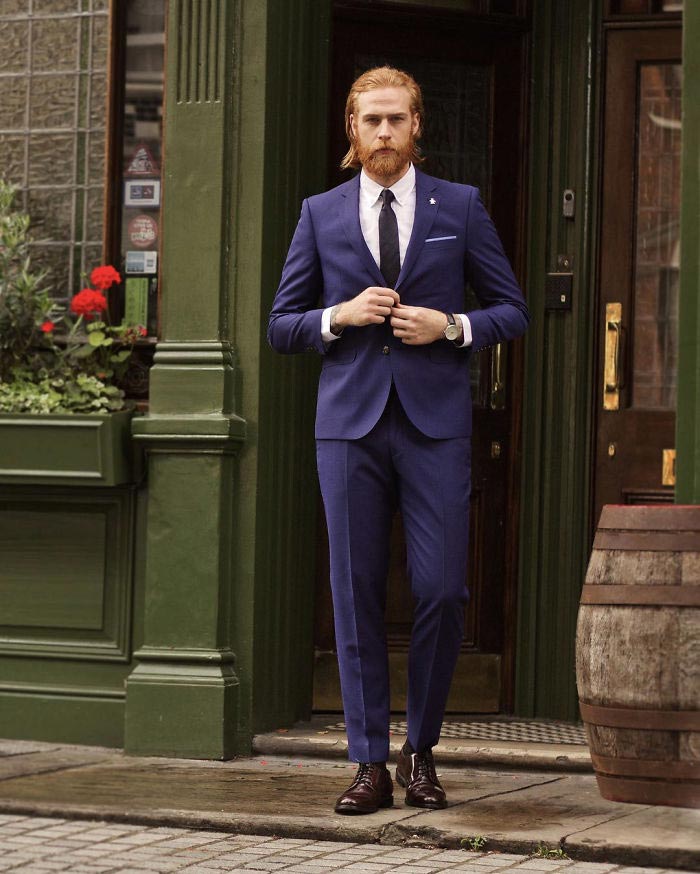 Барбер убедил этого парня отрастить бороду, Гвилим Пью, Gwilym Pugh