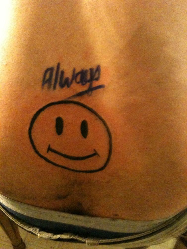 тату по пьяне, татуировки по пьяне, татуировки в пьяном виде, пьяные татуировки