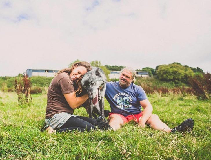 10 историй невероятной дружбы между людьми и дикими животными истории дружбы людей с дикими животными, люди дружат с диким животными