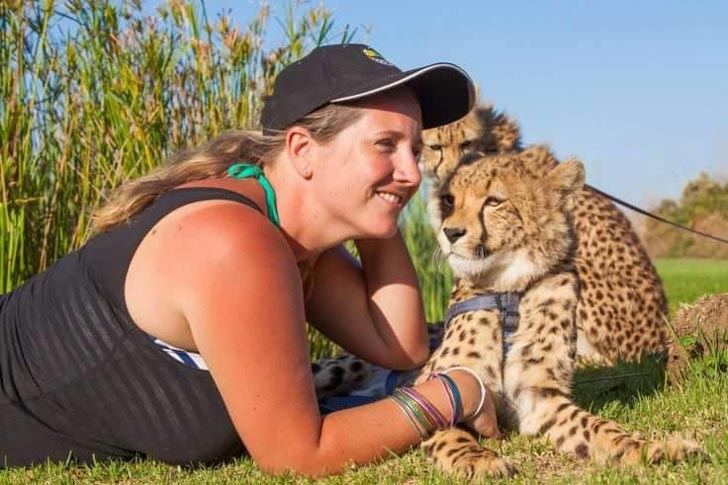 10 историй невероятной дружбы между людьми и дикими животными истории дружбы людей с дикими животными, люди дружат с диким животными