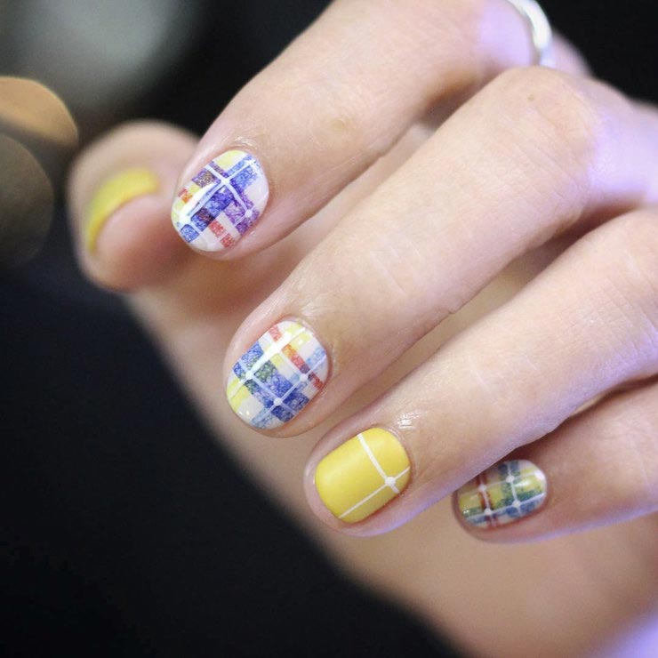 модный маникюр этого сезона, геометрический маникюр 