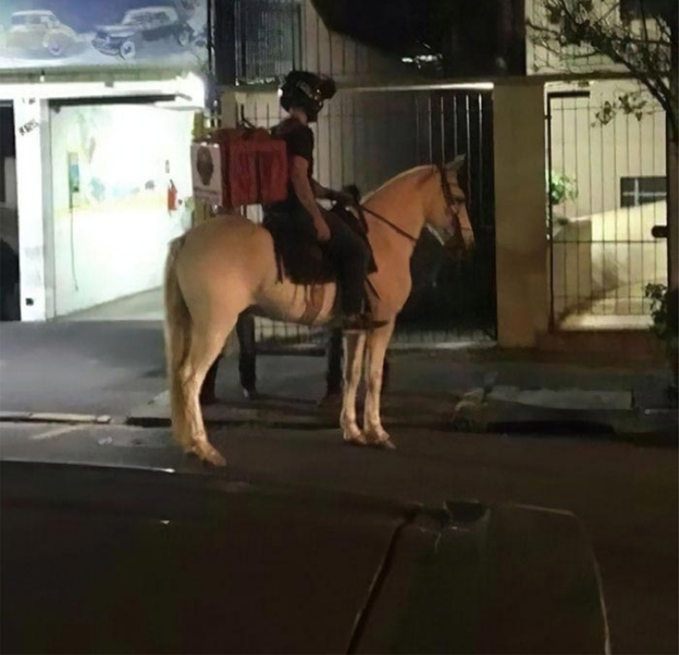 находчивость пиццерий, необычные пиццерии, истории про пиццерии, необычные услуги пиццерий