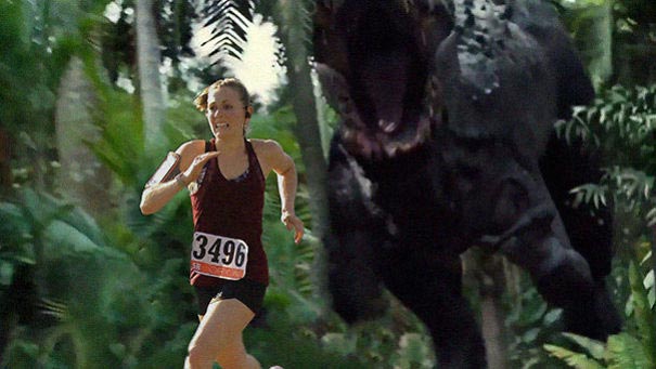 Этот парень смешно затроллил свою жену, после её победы в забеге на 5 километров фотожабы забег, затроллил жену, подшутил над женой