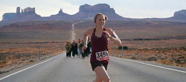 Этот парень смешно затроллил свою жену, после её победы в забеге на 5 километров фотожабы забег, затроллил жену, подшутил над женой