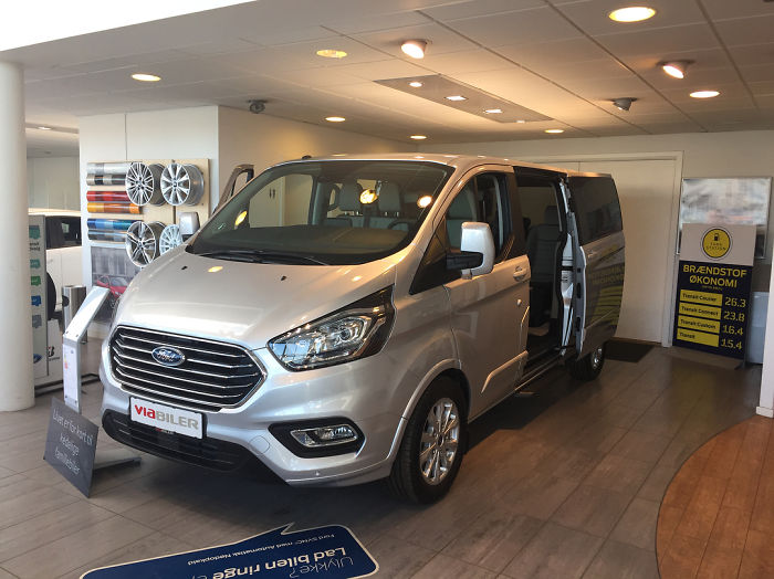 Как выглядит живот женщины беременной тройней (такого вы ещё не видели) Как выглядит живот женщины беременной тройней, 36-летняя Мария беременна тройней