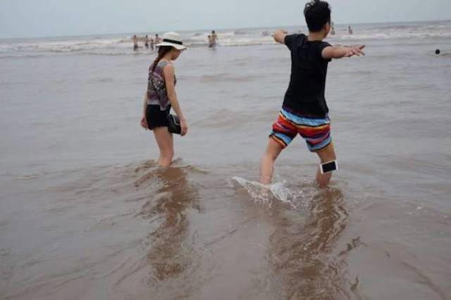 фото в нужный момент, фотографии с сюрпризами, фотографии с совпадениями, смешные фото