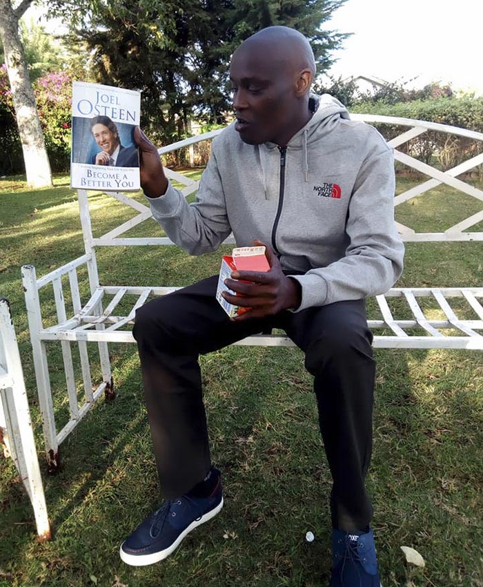 Женщина нашла друга детства который стал наркоманом, Патрика Хинга, Patrick Hinga