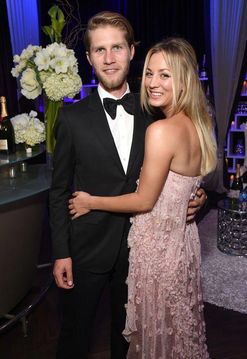 героини сериала «Зачарованные» спустя 20 лет,  что стало с главными героями сериала зачарованные 