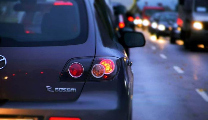 25 выводящих из себя вещей, которые люди продолжают делать в общественных местах раздражающие вещи, вещи раздражают, выводящие из себя вещи, люди делают в общественных местах