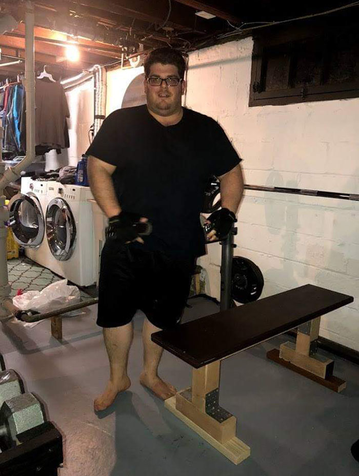 Парень забивал на себя 10 лет и весил 136 кг, но похудел, сбросив половину своего веса Парень забивал на себя 10 лет и весил 136 кг, Николас ла Монако, Nicholas La Monaco