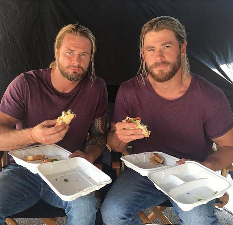 мстители с их дублёрами, дублёры мстителей 