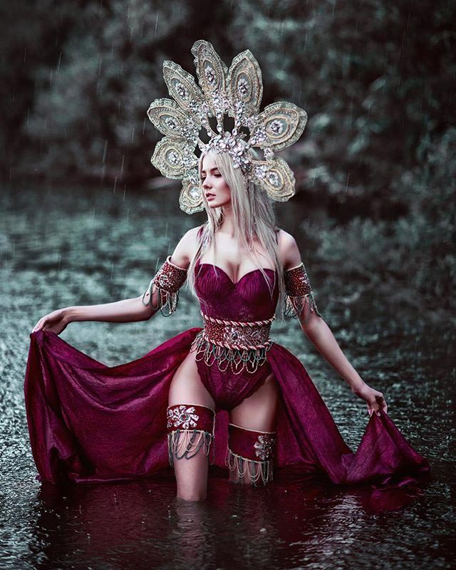 российский фотограф заставляет по-новому взглянуть на принцесс из русских сказок,  Мария Липина